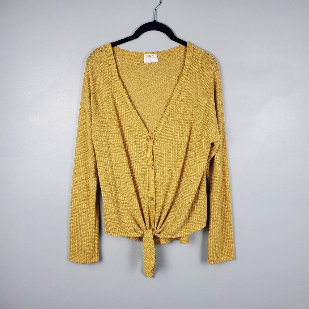 Sienna Sky thermal button up tie front top Size XL